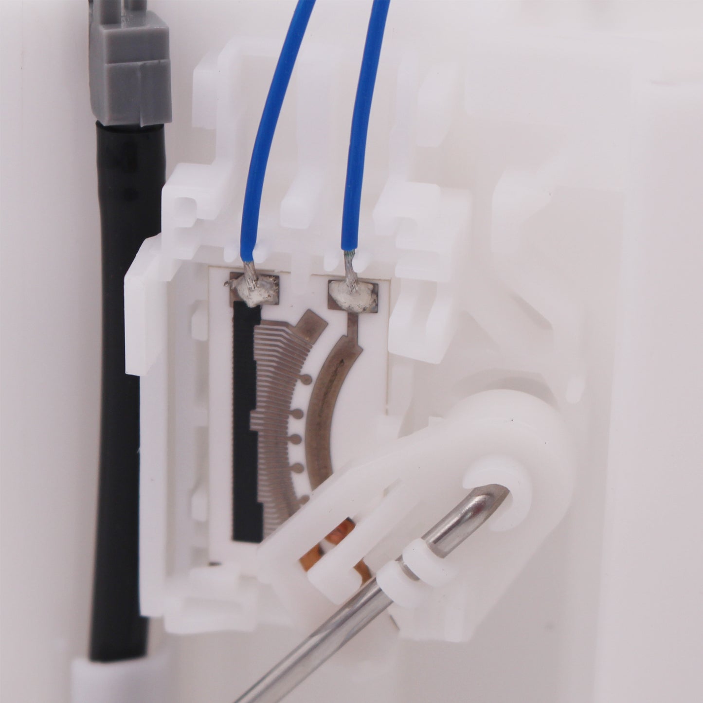 GAS Fuel Pump Module Assembly fits for 2010 2011 2012 Mazda CX-7 2.5L L4 FG1671