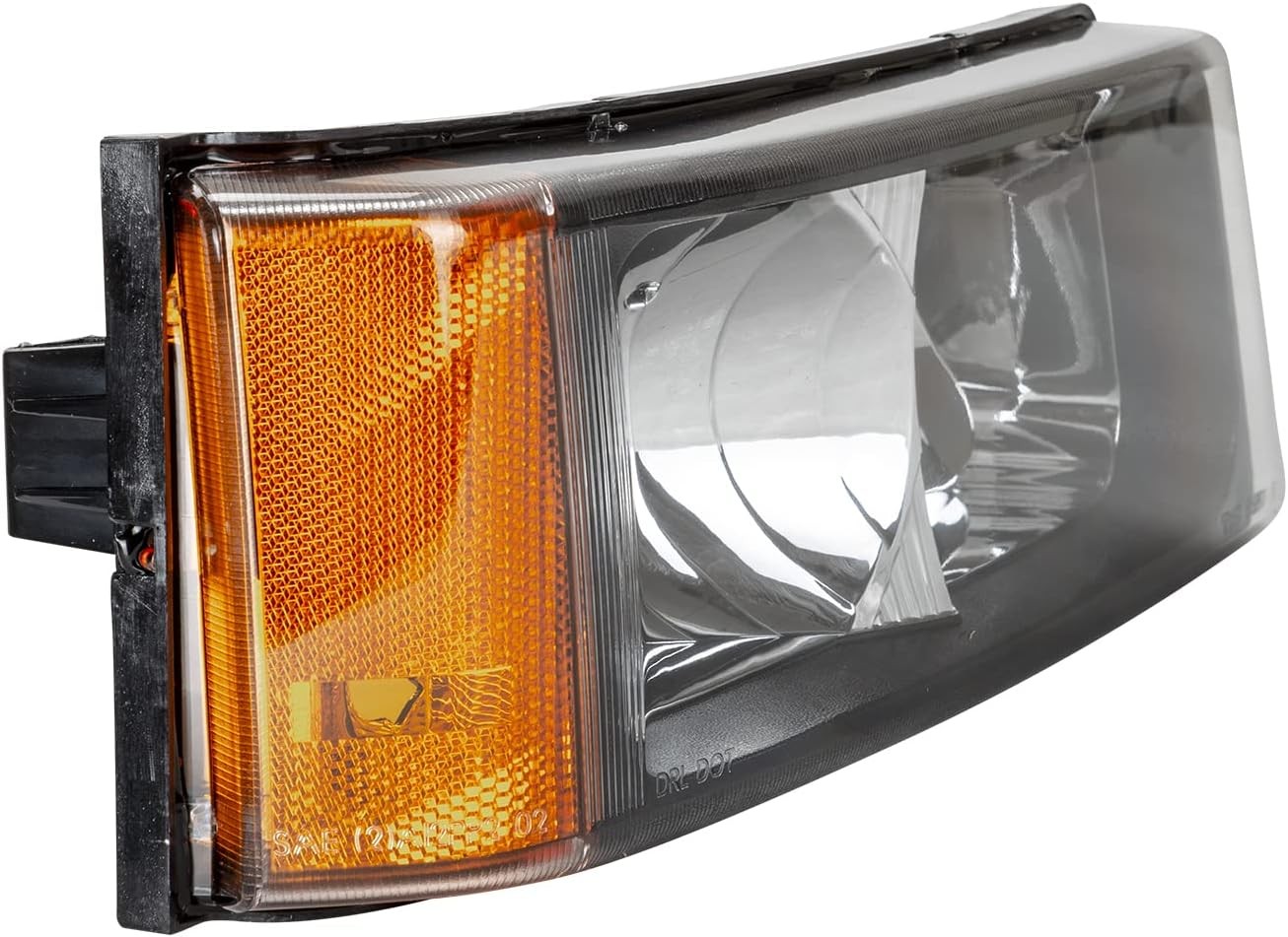 03-07 Silverado/02-06 Avalanche TYC 18-5897-01-1 Right Replacement Parking Lamp