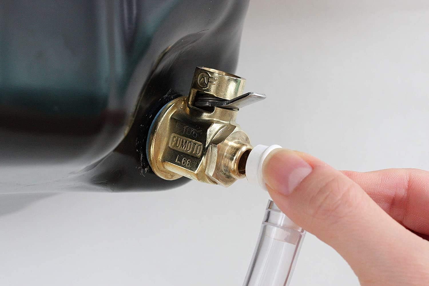 F137S LC-10 S-Series Large Body Valve with Short Nipple and LC-10 Lever Clip