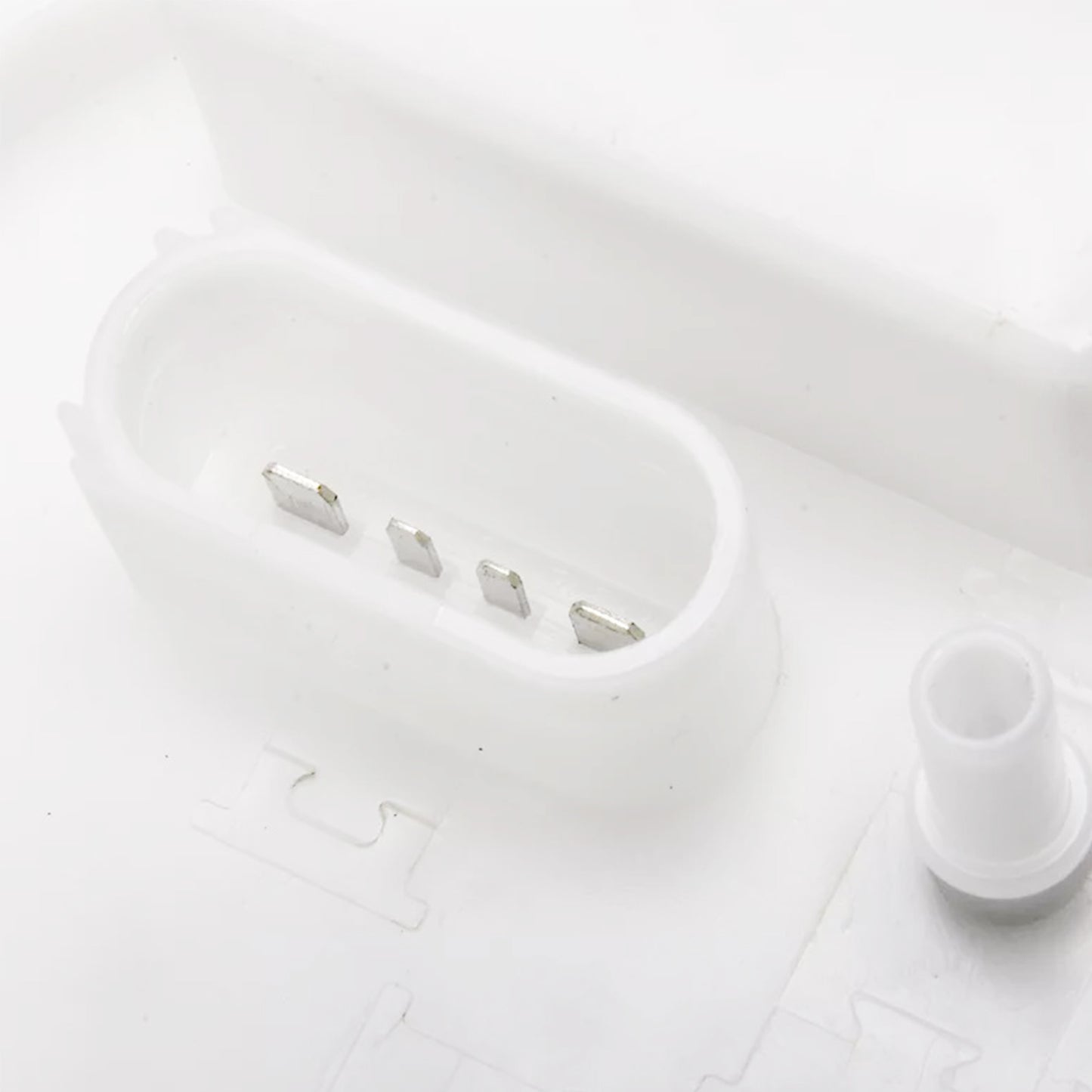 Fuel Pump Module Assembly for 2000 2001 2002 Audi TT 1.8L L4 E8551M